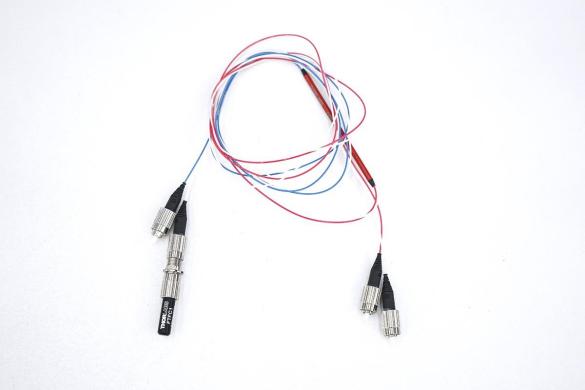 Thorlabs TM105R3F2B 2x2 Multimode Fiber Optic Coupler, Low-OH, 105 µm Core, 0.22 NA, 75:25 Split, FC/PC-cover