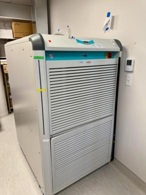 Julabo FL20006 Floor-Standing Recirculating Chiller for Laboratory Temperature Control-cover