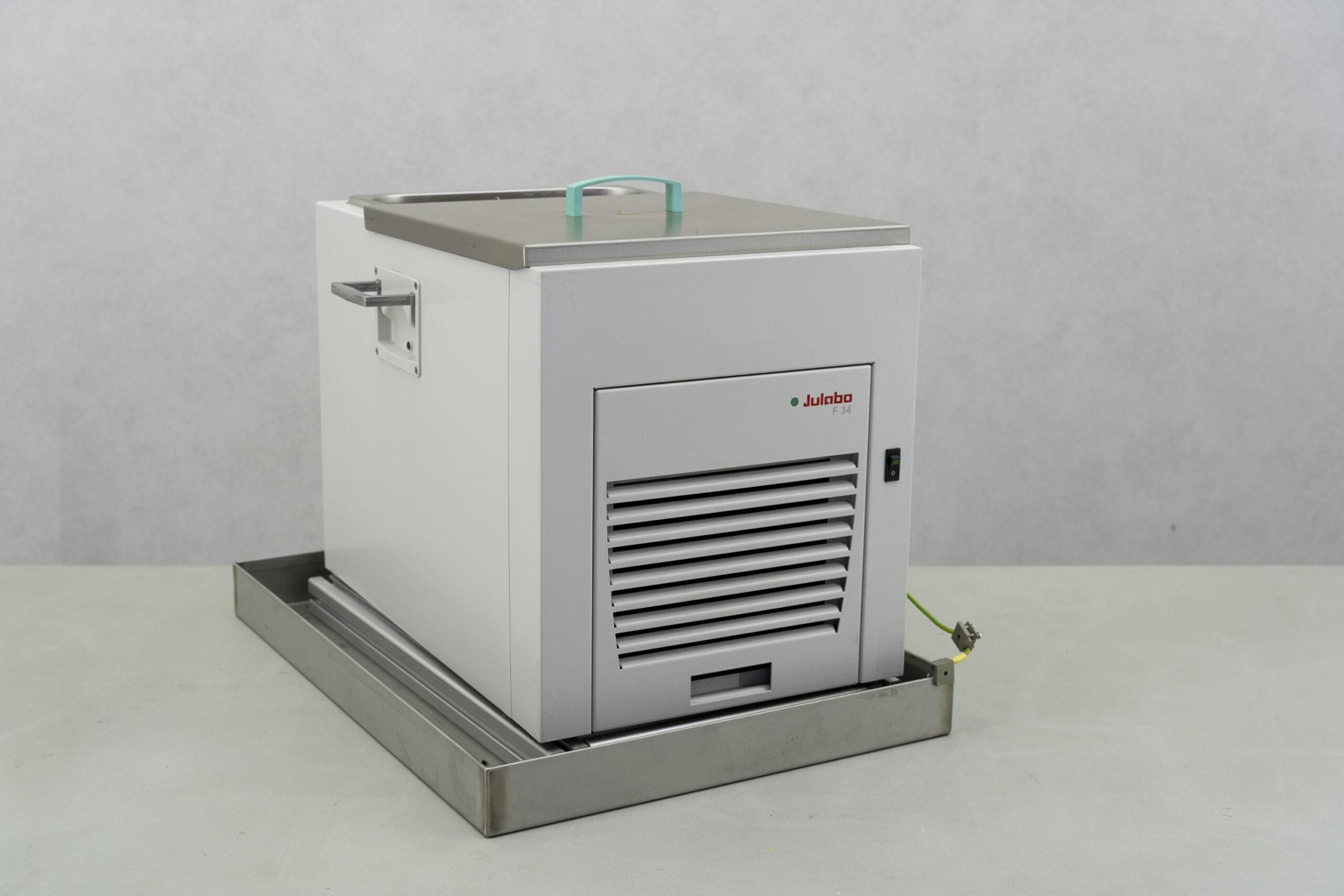 Julabo F34 Circulation, Cooling and Heating Bath