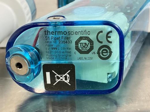 Thermo Scientific S1 Pipet Filler - Quantity 3-cover