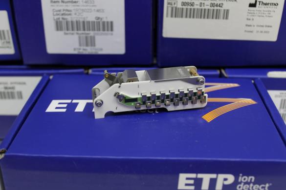 ETP Electron Multiplier Mass Spectrometer Accessory Model 14633-cover