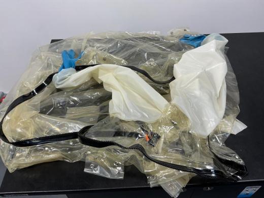 Solo Containment Main Chamber Condition Stainless Steel Containment Enclosure with Airflow Control-cover