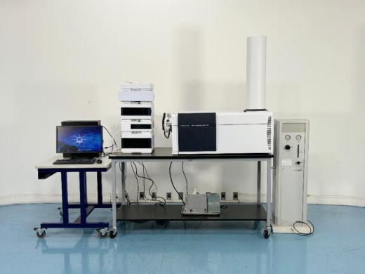 Agilent 6530 Accurate-Mass Quadrupole Time-of-Flight LC/MS System-cover