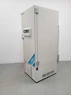 Panasonic MDF-U500VX Ultra Low Temperature Freezer ULT Lab-cover