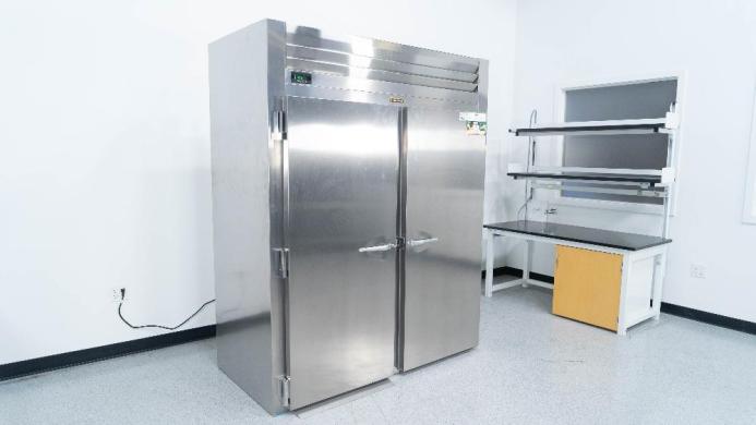 Traulsen RRI232LUT-FHS 68" Stainless Steel Solid Door Roll-In Laboratory Refrigerator-cover