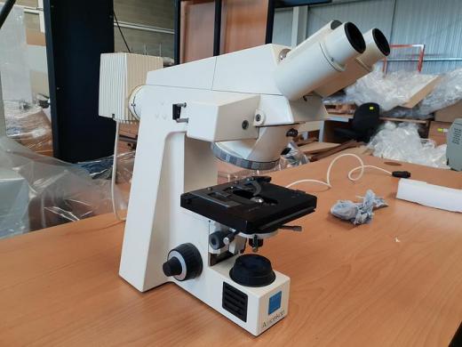 Zeiss Axioskop Microscope-cover