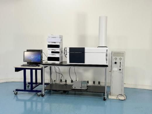 Agilent 6530 Accurate-Mass Quadrupole Time-of-Flight LC/MS System-cover