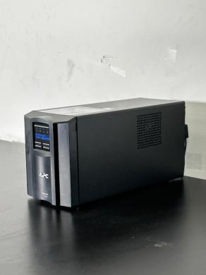 APC SMT1500C Smart-UPS 1500 Uninterruptible Power Supply with LCD Interface-cover