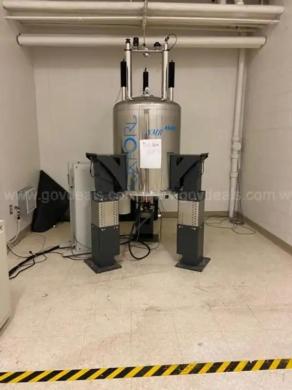 Varian 400 MR-cover