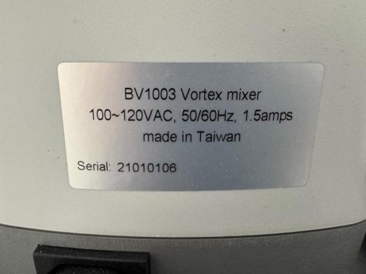 Benchmark BenchMixer V2 BV1003 Vortex Mixer for Sample Mixing-cover