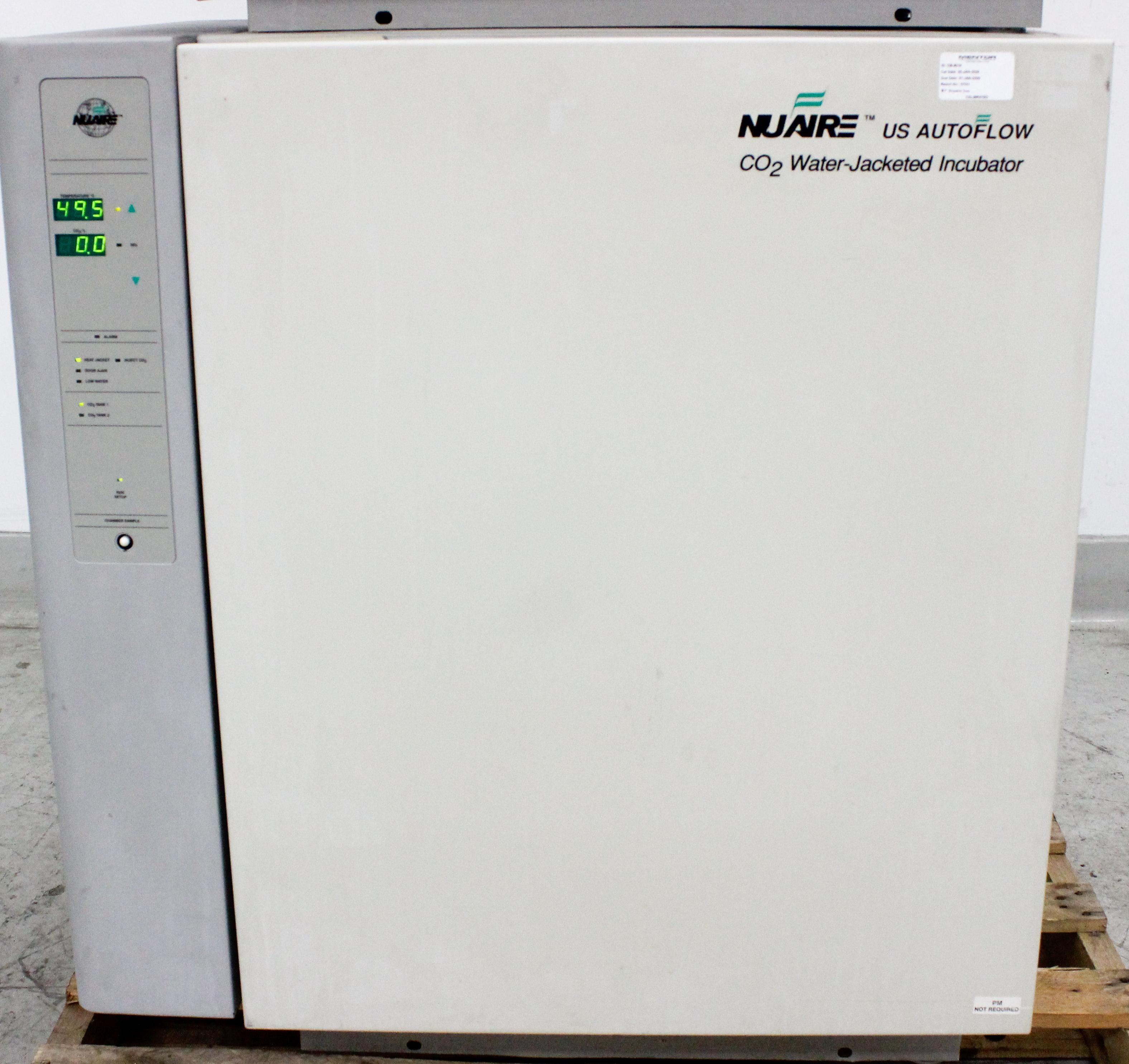 NuAire NU-4750 Dual Stack Autoflow CO2 Water-Jacketed Incubator with Stainless Steel Chamber