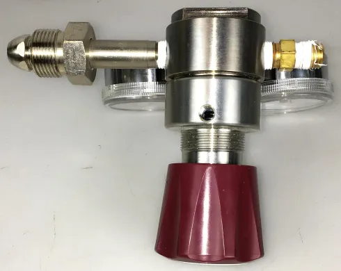 Praxair ProStar Platinum PRS300213 High-Purity Gas Regulator (CGA 580)