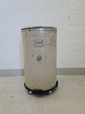 MVE XLC 230 Liquid Nitrogen Dewar Lab-cover