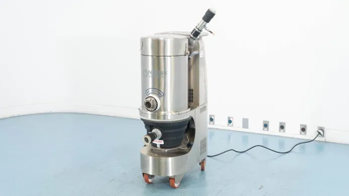 Nilfisk VHW321 Laboratory Vacuum Cleaner