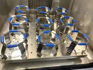 Thermo Scientific Max Q 6000 Temperature-Controlled Orbital Incubator Shaker, 7 of 9