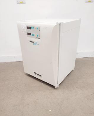 Heraeus Heracell 150 CO2 Incubator-cover