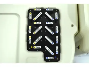 Thermo Fisher Attune NxT Acoustic Focusing Cytometer with 4 Lasers, 14 Colors, 16 Detectors & Cytkick Autosampler, 4 of 19