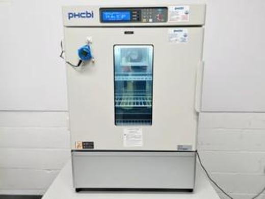 PHCBI Cooled Incubator Model MIR-154-PE Lab-cover