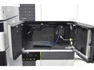 Shimadzu Nexera Hybrid UHPLC System with Dual LC-20ADXR Pumps, SIL-30ACMP Autosampler and SPD-40 UV-Vis Detector, 19 of 36