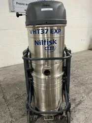 Nilfisk CFM VHT37 Laboratory Vacuum Cleaner System, 4 of 4