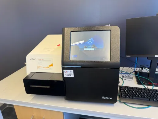 Illumina MiSeq Gene Sequencer