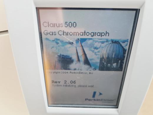 Perkin Elmer Model Clarus 500 Gas Chromatograph (FID Detector) Lab-cover