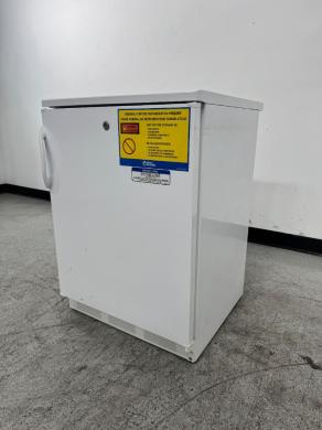 Thermo Fisher Scientific 05LREEFSA Undercounter Refrigerator-cover