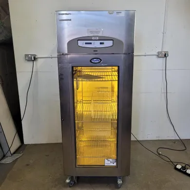 Foster R134A Laboratory Refrigerator with Stable Temperature Control