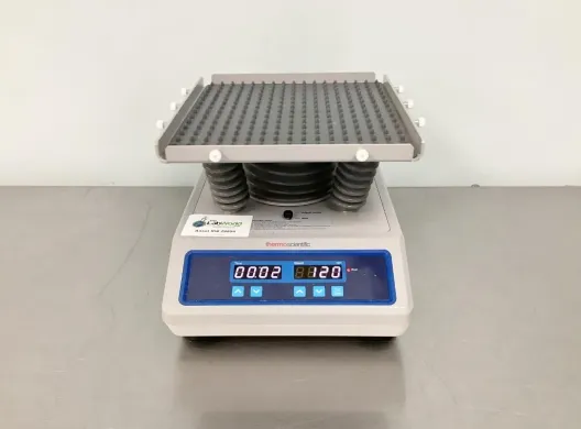 Thermo Scientific Digital Waving Lab Rotator with 360° Orbital Motion and Digital Controls