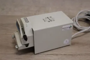 Cole-Parmer Easy-Load Masterflex Pump Drive 7544-20, 2 of 3