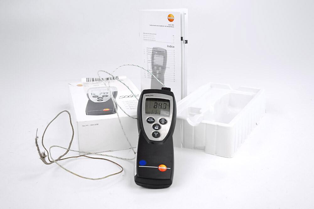 Testo 925 Digital Thermometer, -50 to +300 °C, Type K Sensor, DAkkS