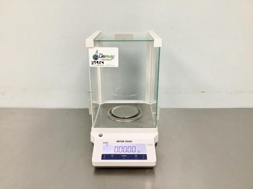 Mettler Toledo ME104E / ME104T Analytical Balance with 0.1 mg Readability-cover