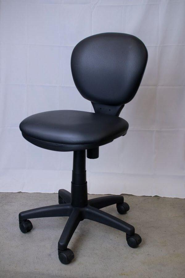 Nakabayashi RZC-273BK Antibacterial Leather OA Chair Black
