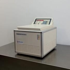Sigma 2K 15 Refrigerated Benchtop Centrifuge