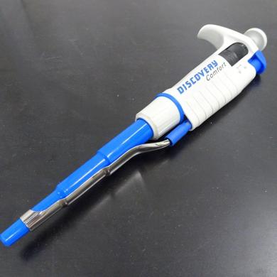 HT4056-D DISCOVERY Comfort 1000μL Micropipette by Japan Genetics-cover