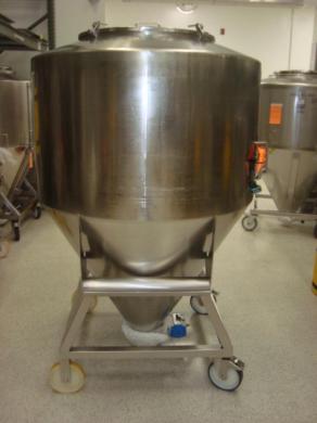 Bohle Mobile 1400L Stainless Steel Storage Tote for Laboratory Use-cover