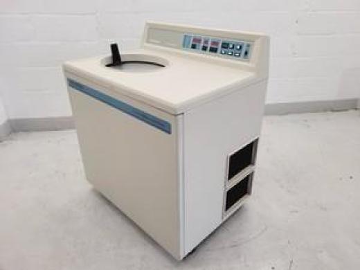 Beckman   Refrigerated Centrifuge Spares/Repairs Lab
        NOTE - THIS IS A SPARES/REPAIRS ITEM-cover