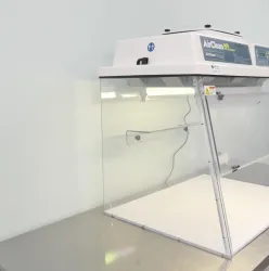 AirClean 600 PCR Workstation with ISO 5 Clean Air Environment and Optional UV Sterilization, 2 of 20