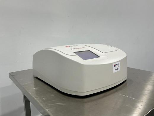 Beckman Coulter DU730 Single-Beam UV-Vis Spectrophotometer with Touchscreen-cover