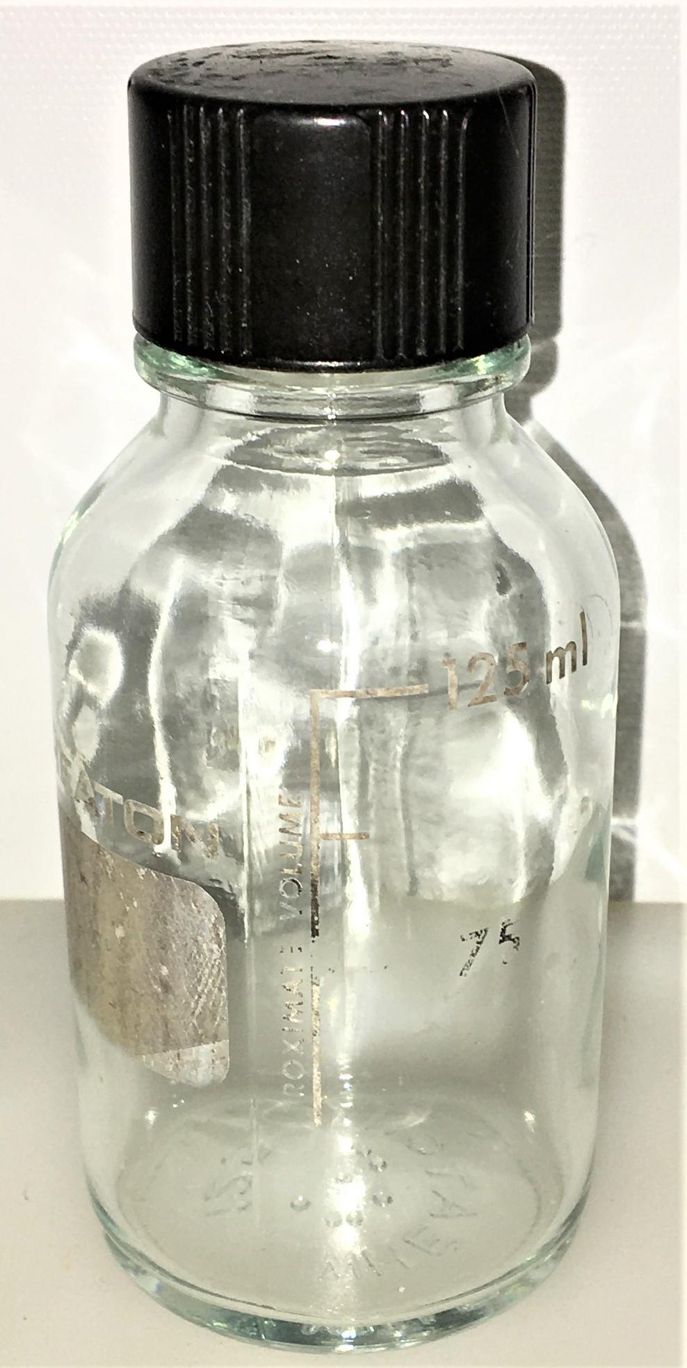 Wheaton 219755 Graduated 125 mL Borosilicate Glass Media Bottle with Polypropylene Screw Cap