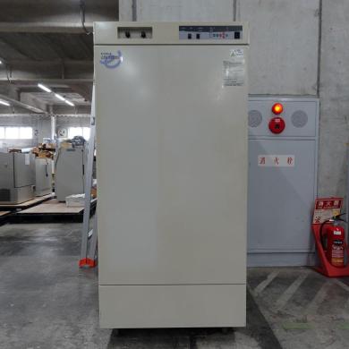 4381・EYELA / LTI-1200E / 低温インキュベーター