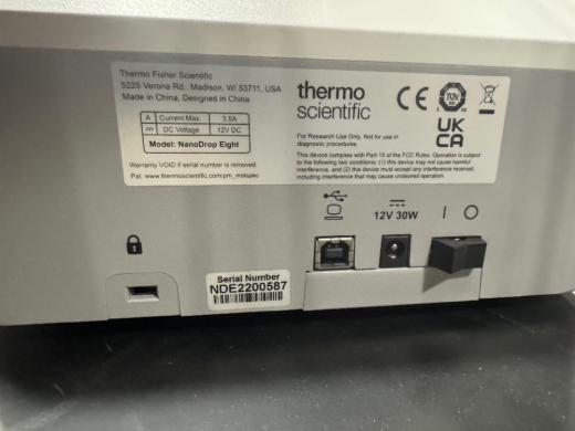 Thermo NanoDrop Eight UV/Vis Spectrophotometer-cover