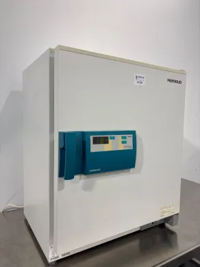 Heraeus T 12 Laboratory Drying Oven with Digital Temperature Control, 250°C Max