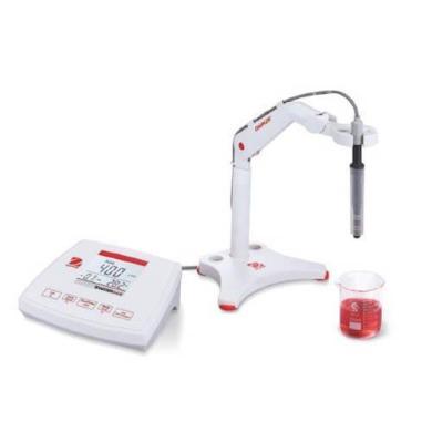 Ohaus ST3100C-F Benchtop Conductivity and TDS Meter with Temperature Compensation-cover