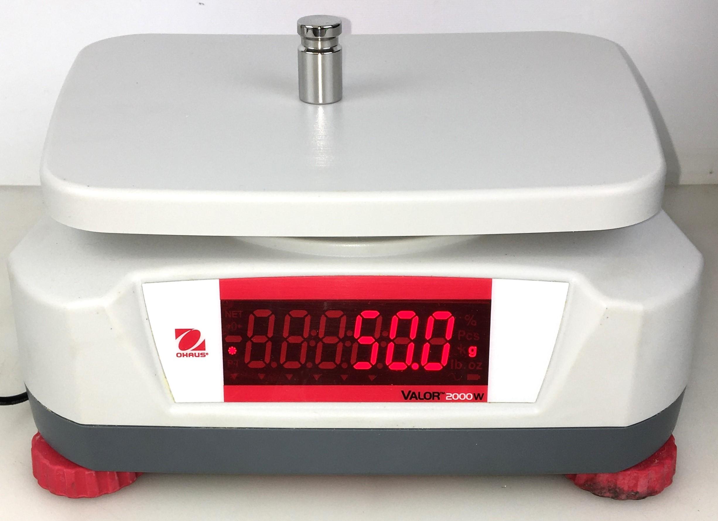 Ohaus Valor 2000W Compact Balance with 3000g x 0.5g capacity and water resistance