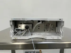 Agilent 1200 Series Isocratic Pump G1310A for HPLC Applications, 3 of 4