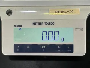 Mettler Toledo ME4002E Digital Analytical Balance with Integrated Printer, 3 of 4