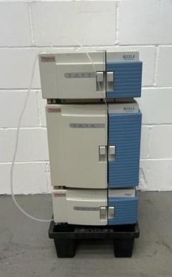 Thermo Scientific Accela UHPLC System with PDA Detector, Autosampler, and Pump 600-cover