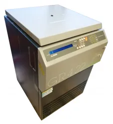 Refrigerated centrifuge GR 4 22 with rotor | Questpair