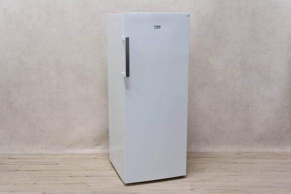 Beko RFNE270K31WN Freezer-cover